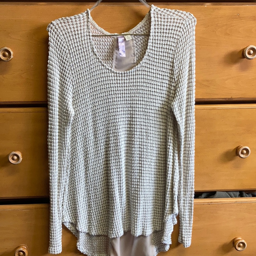 Bucket Long Sleeve